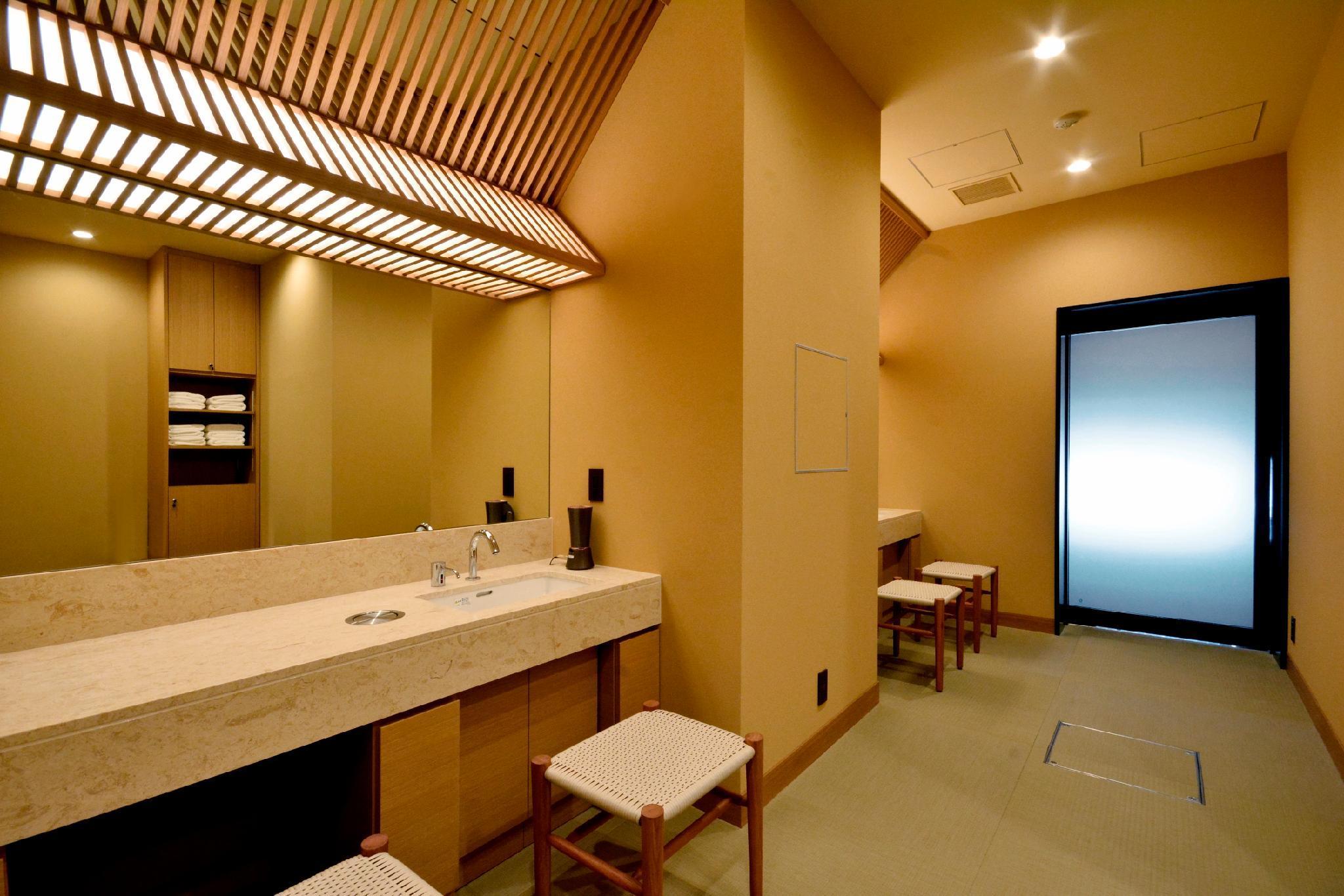 Hillarys Akasaka 3* Tokio
